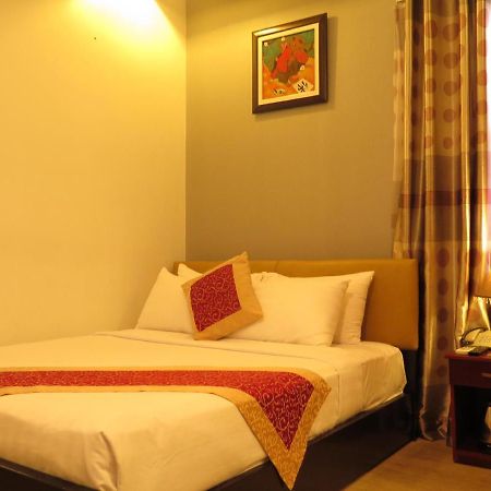 Sunflowers Hotel Airport Hô Chi Minh-Ville Extérieur photo
