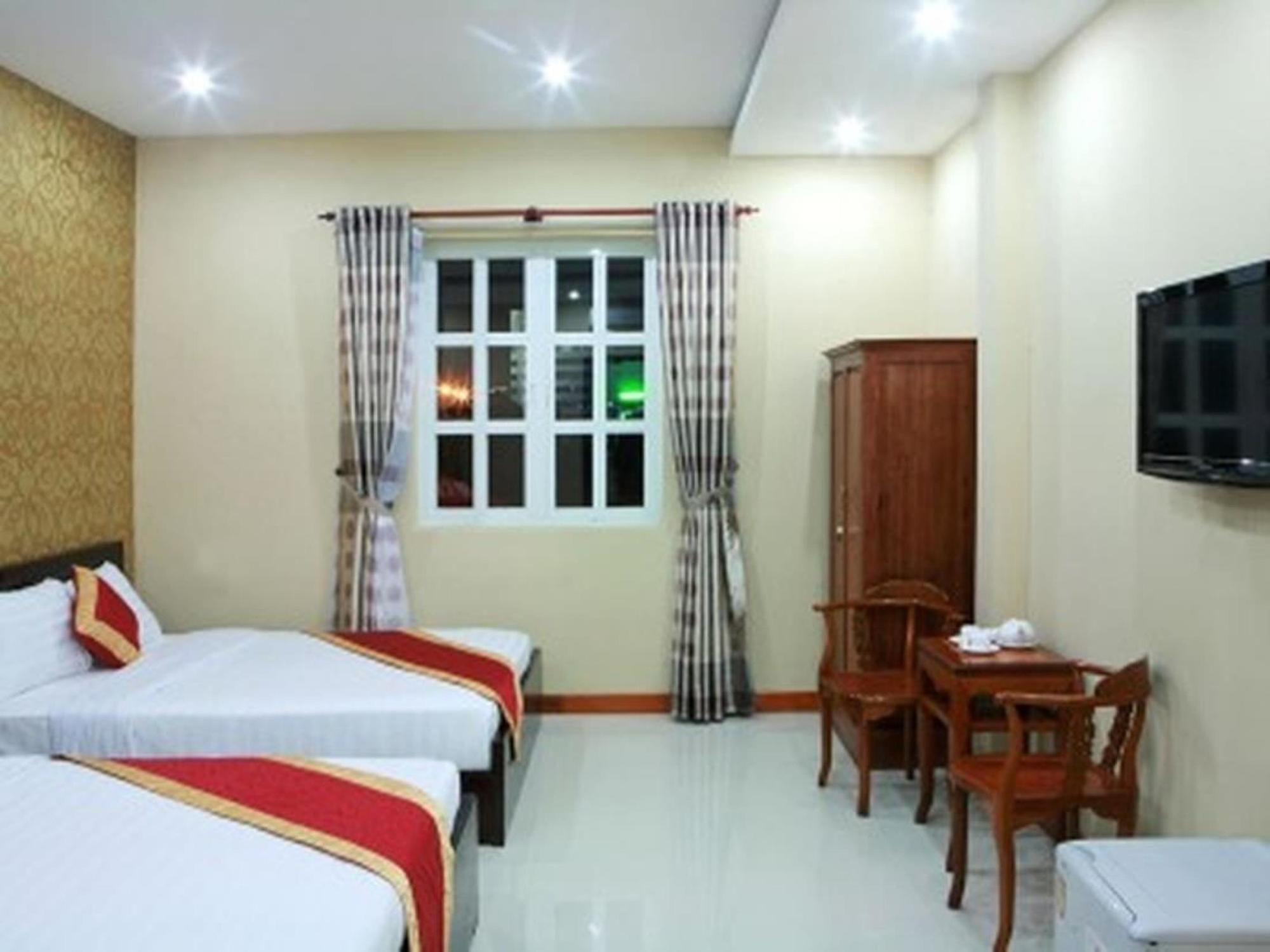 Sunflowers Hotel Airport Hô Chi Minh-Ville Extérieur photo