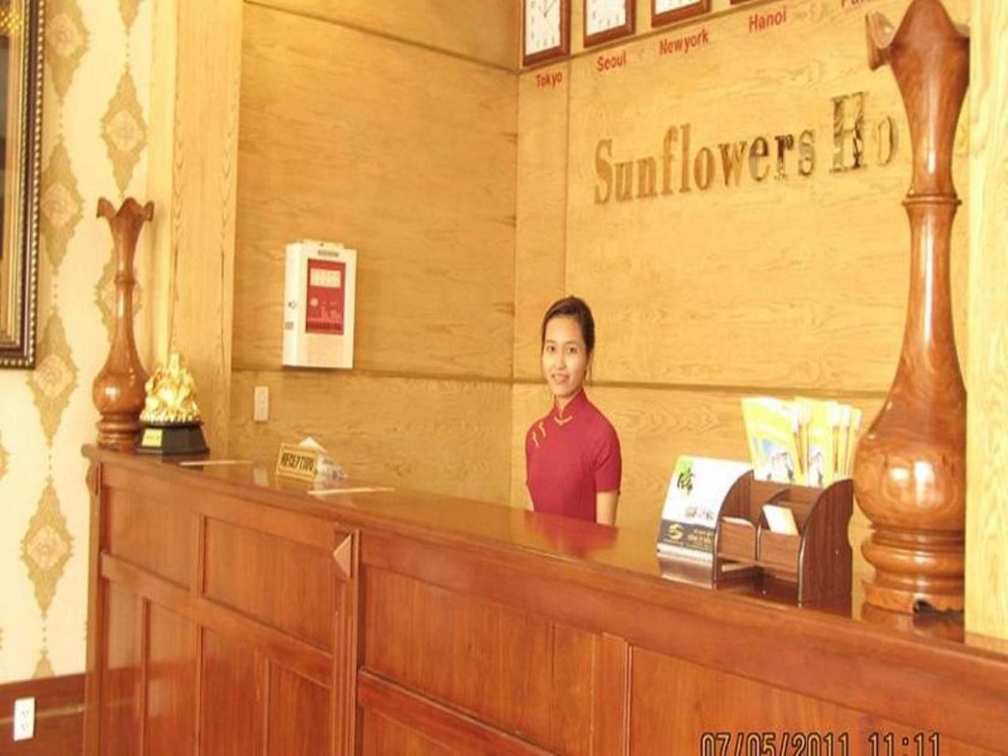 Sunflowers Hotel Airport Hô Chi Minh-Ville Extérieur photo