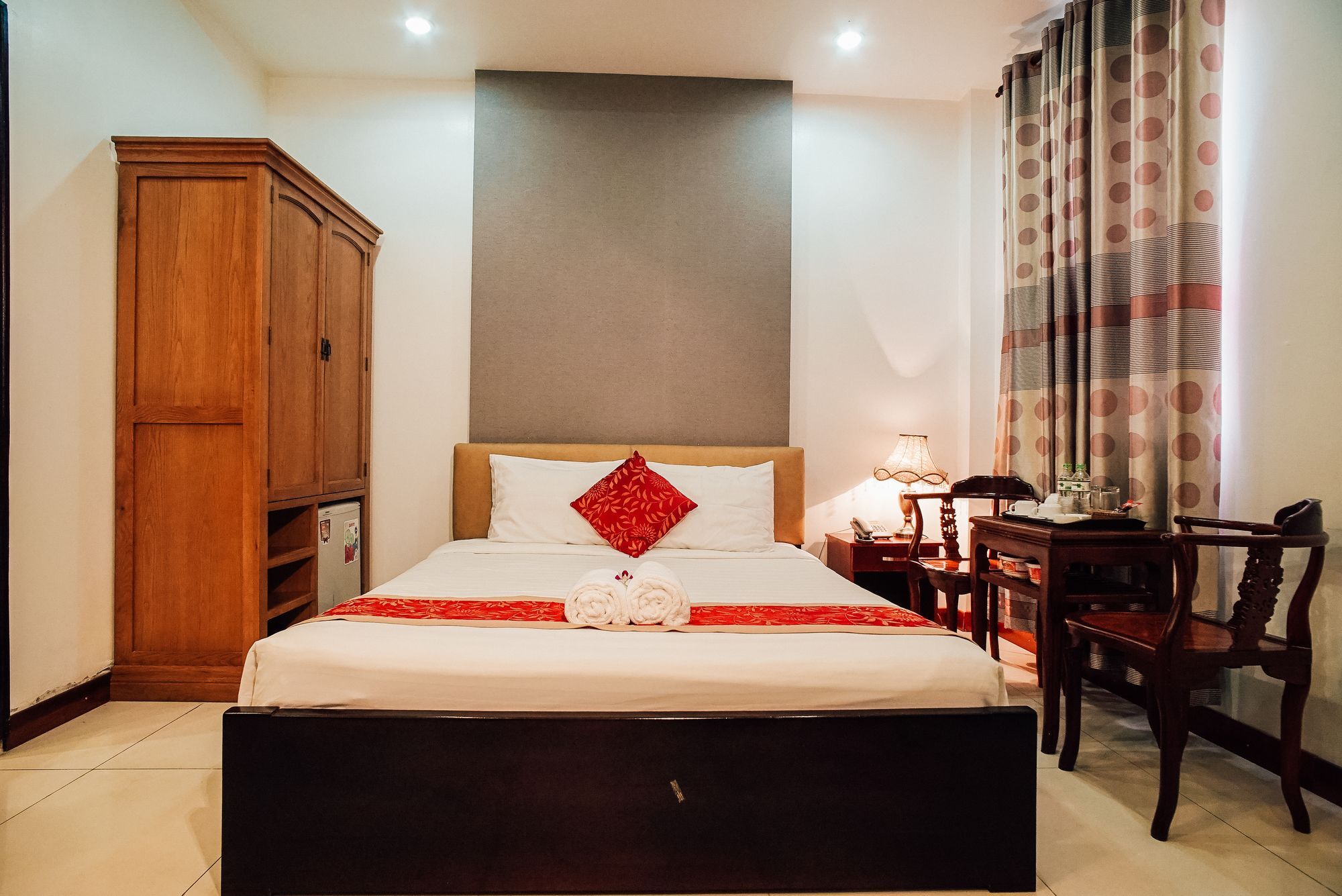 Sunflowers Hotel Airport Hô Chi Minh-Ville Extérieur photo